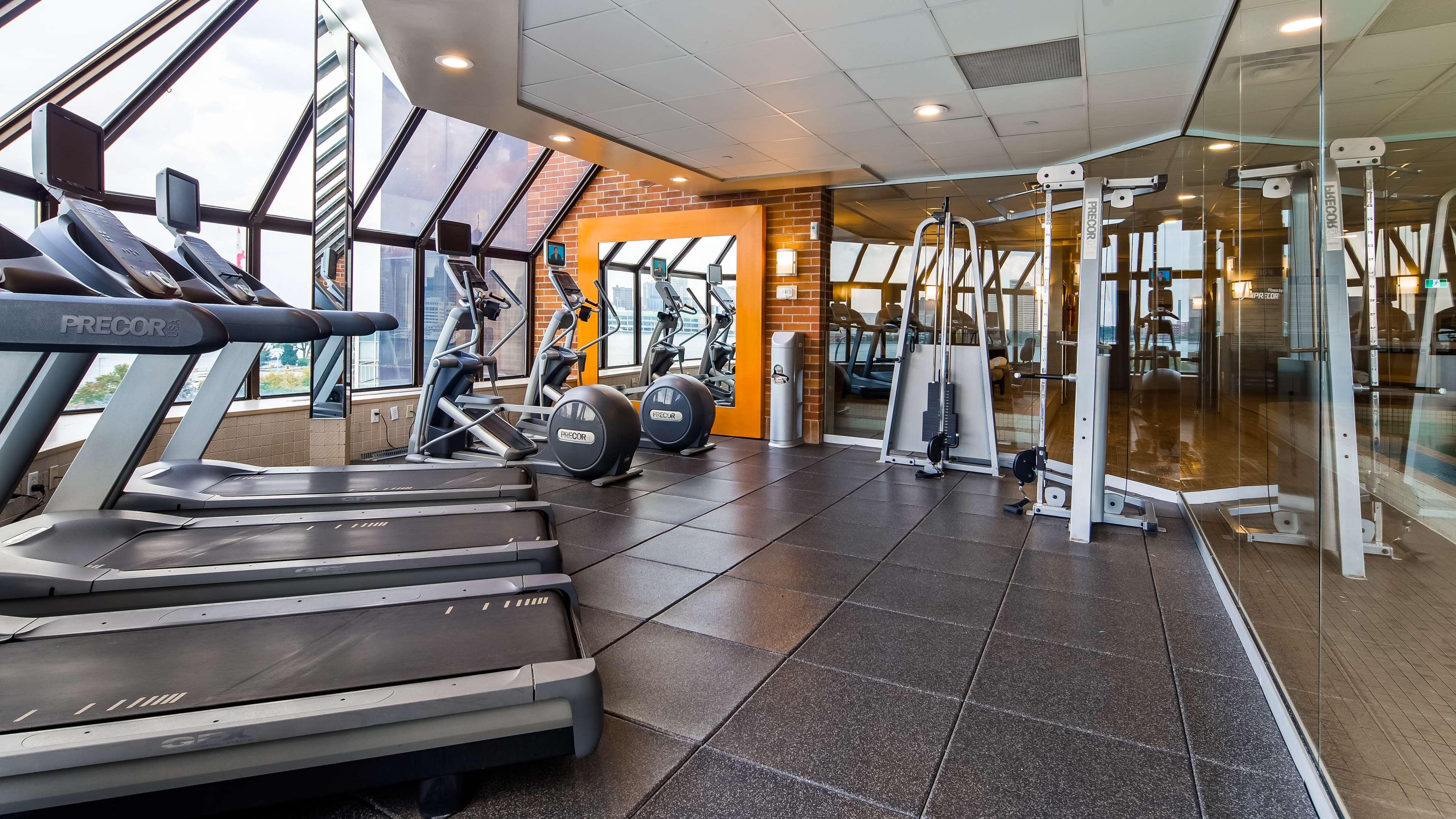 Best Western Plus Waterfront Hotel Windsor Extérieur photo
