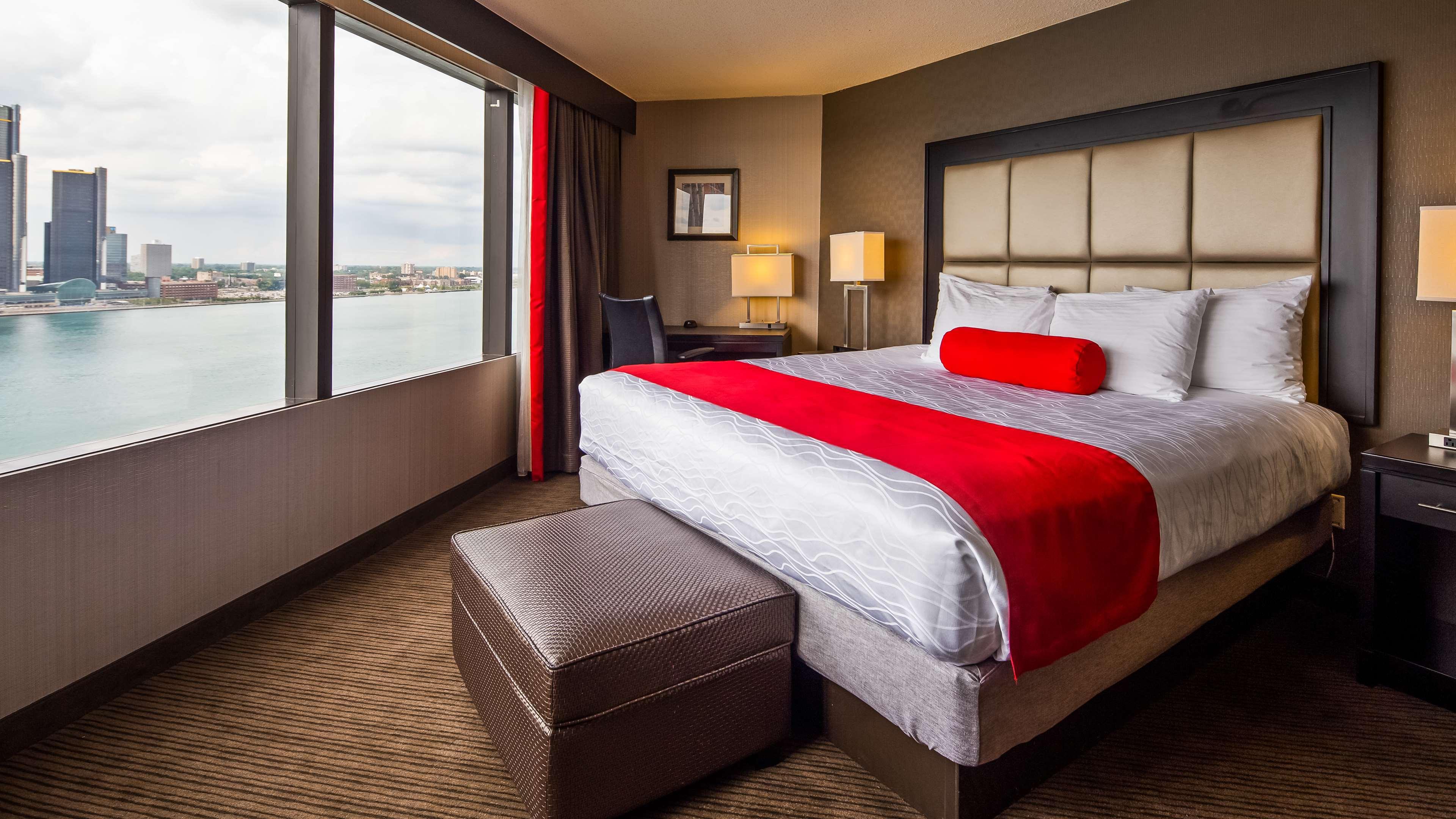 Best Western Plus Waterfront Hotel Windsor Extérieur photo