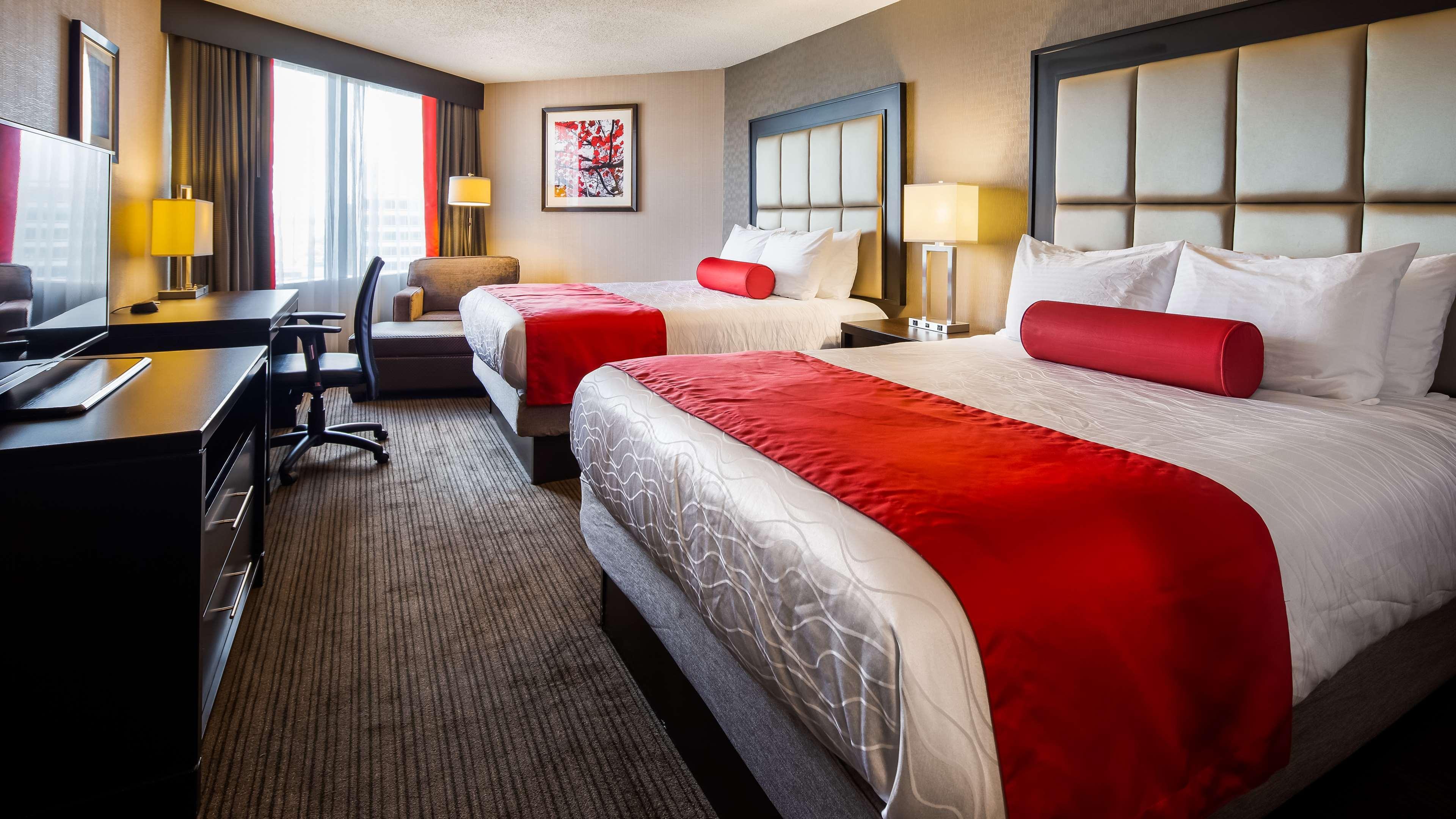 Best Western Plus Waterfront Hotel Windsor Extérieur photo